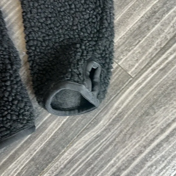 Canada Goose Fleece Hooded Jacket - Picture 11 of 12
